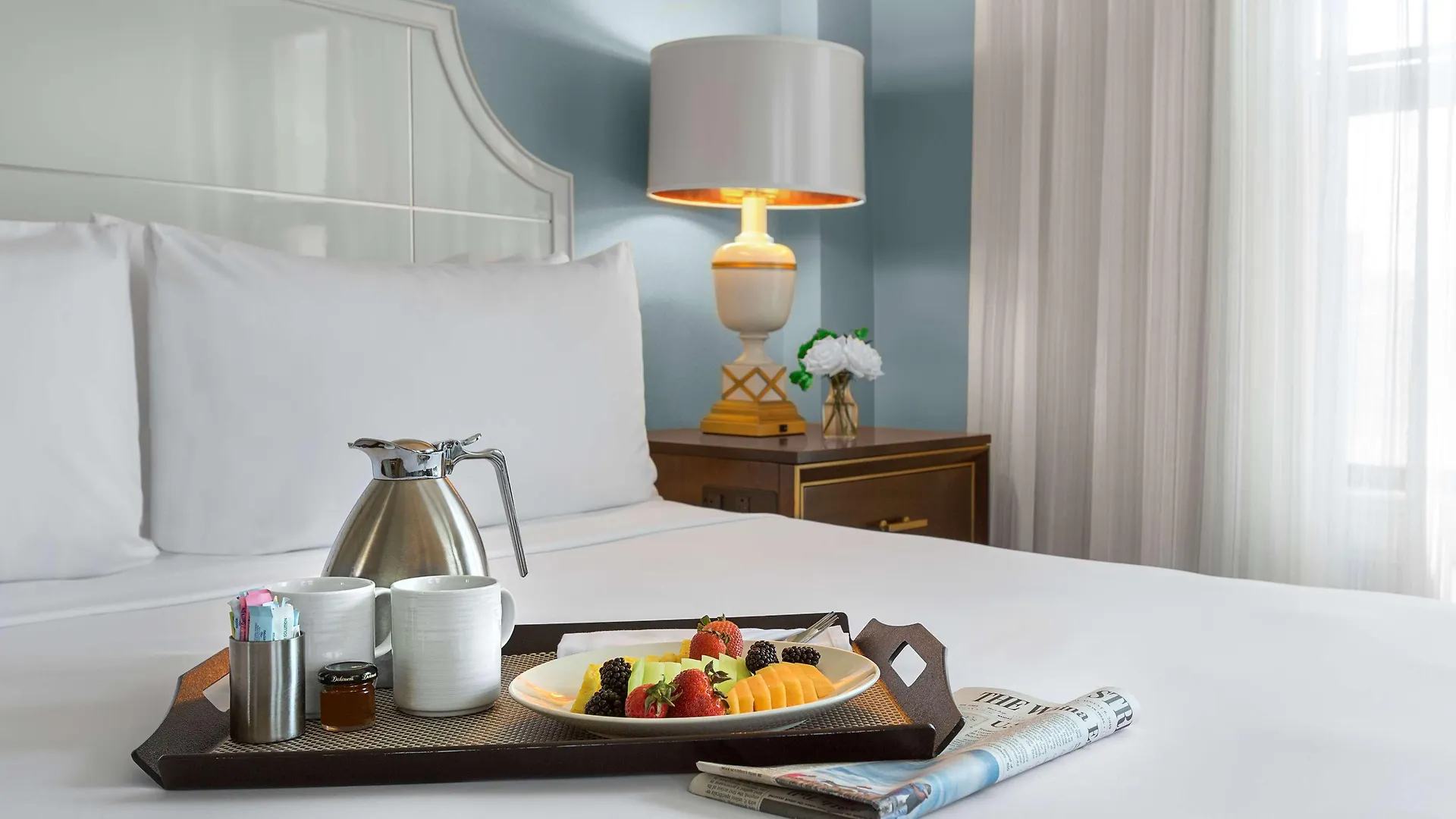 Отель The Royal Sonesta Chase Park Plaza St Louis Сент-Луис